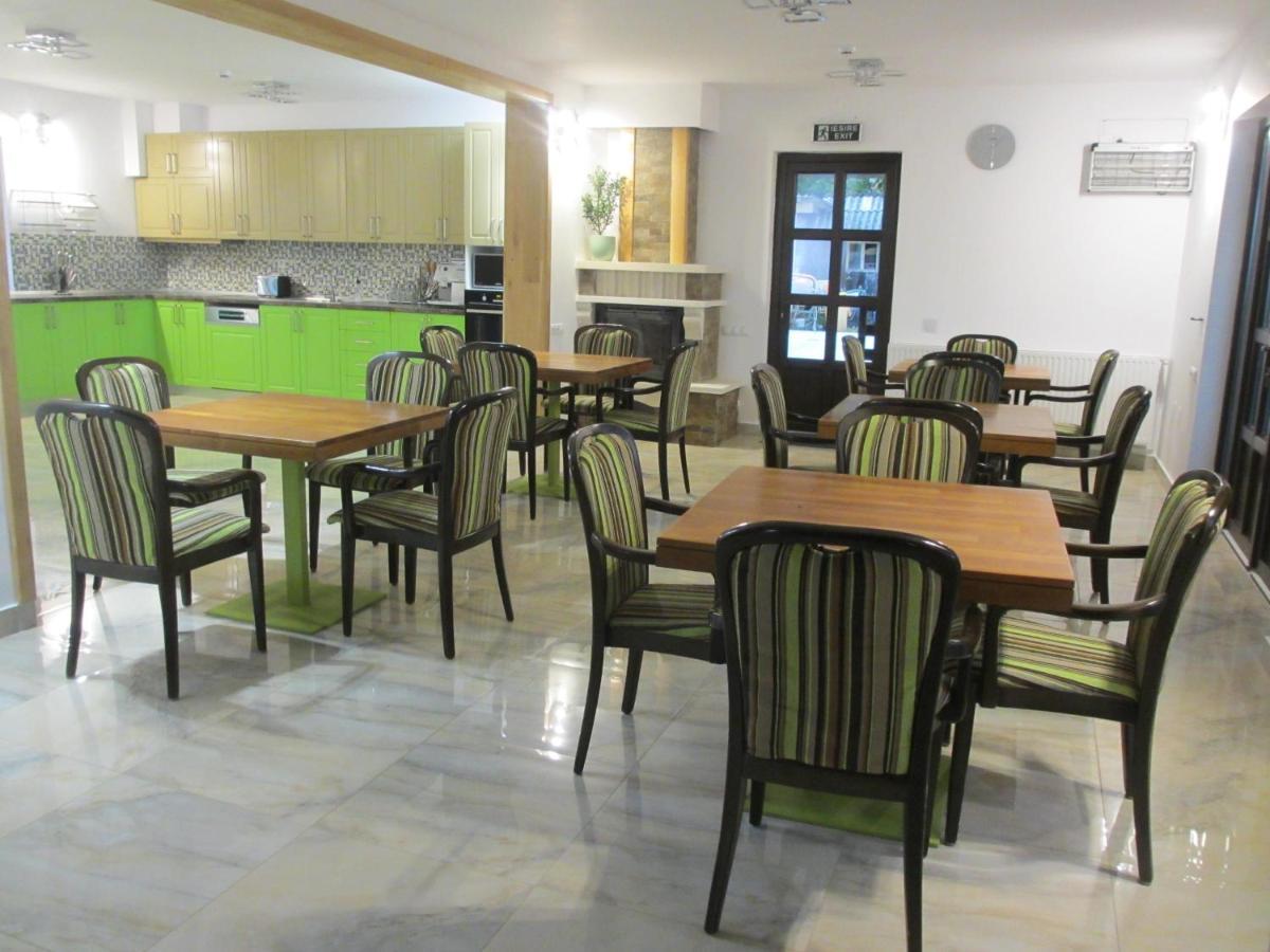 Hotel Nut House Retezat Nucsoara  Exterior foto