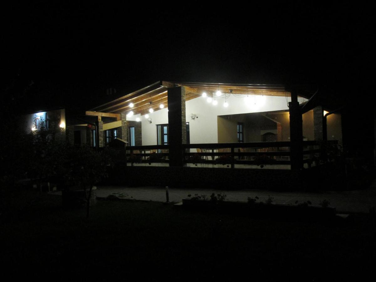 Hotel Nut House Retezat Nucsoara  Exterior foto